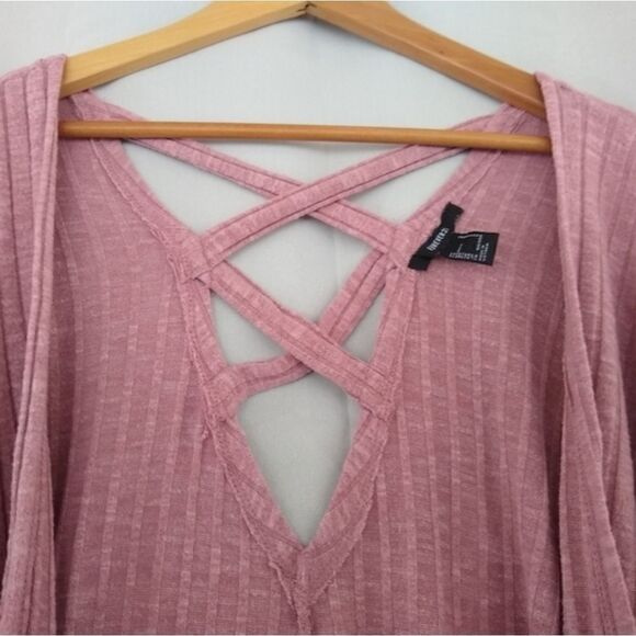 Forever 21 Cardigan - Picture 8 of 8